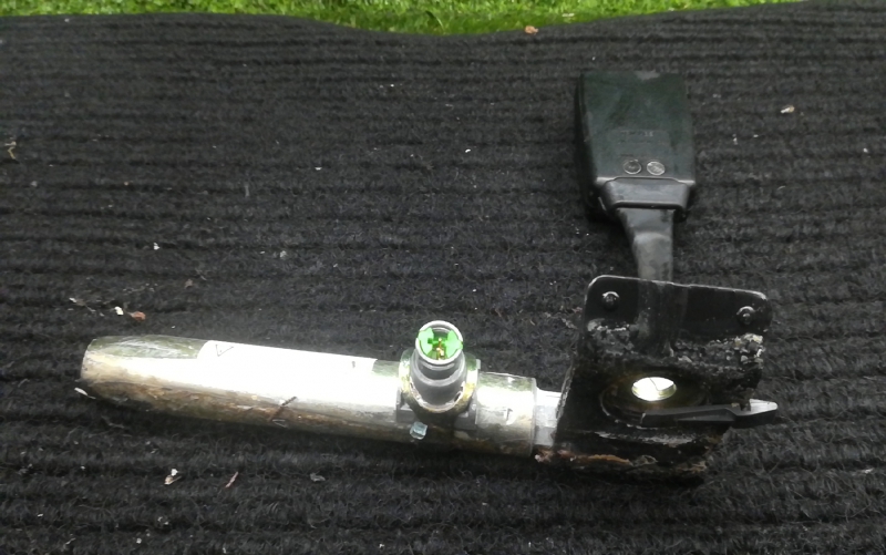 Fibbia cintura posteriore sinistra MERCEDES-BENZ Classe C Carrinha (S203) Imagem-3