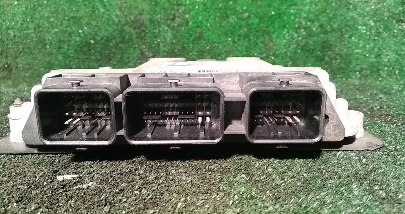 Engine control unit / ECU PEUGEOT 307 Break (3E) Imagem-2