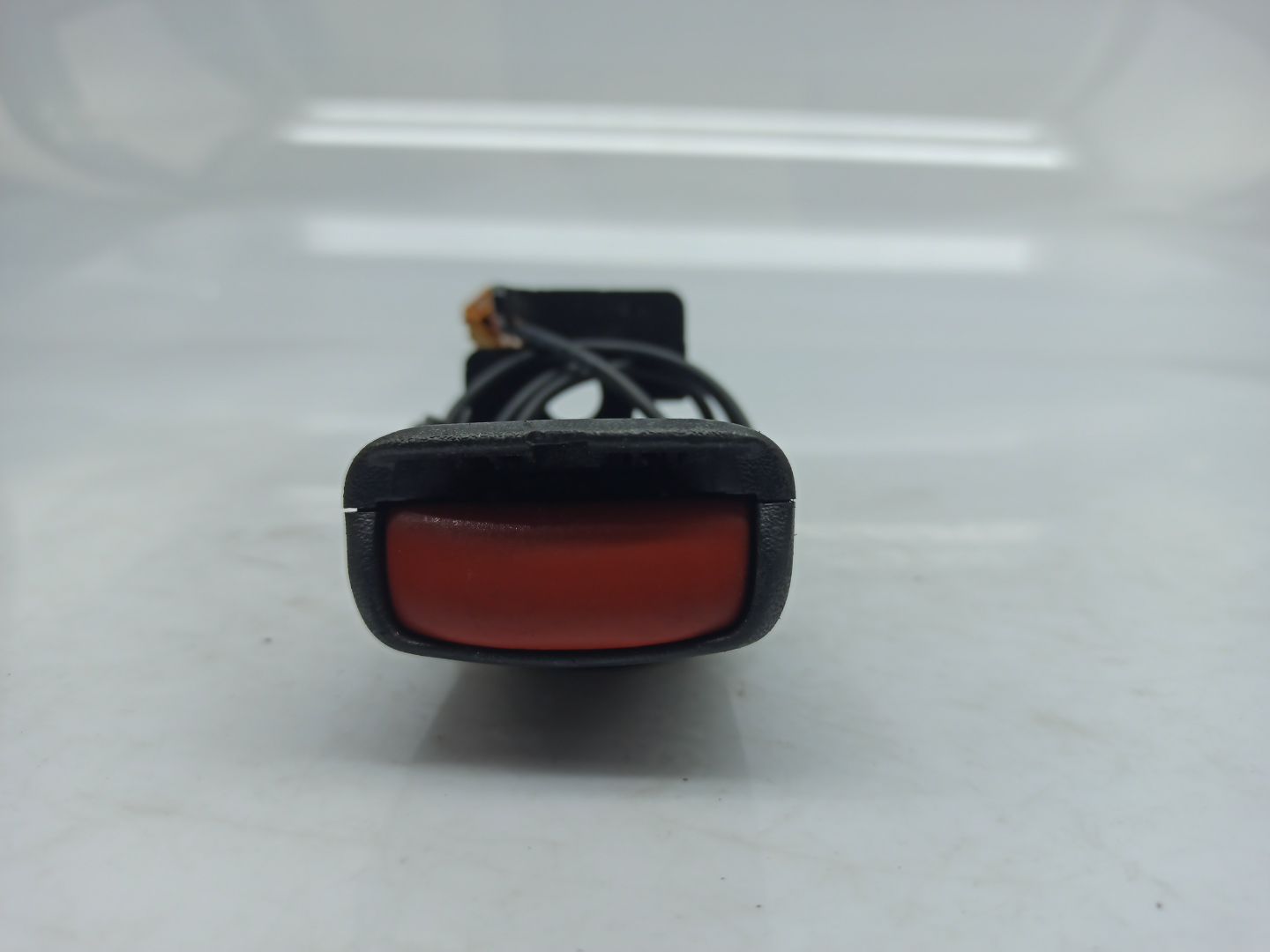 Fibbia cintura posteriore sinistra VOLVO V50 (MW) Imagem-1