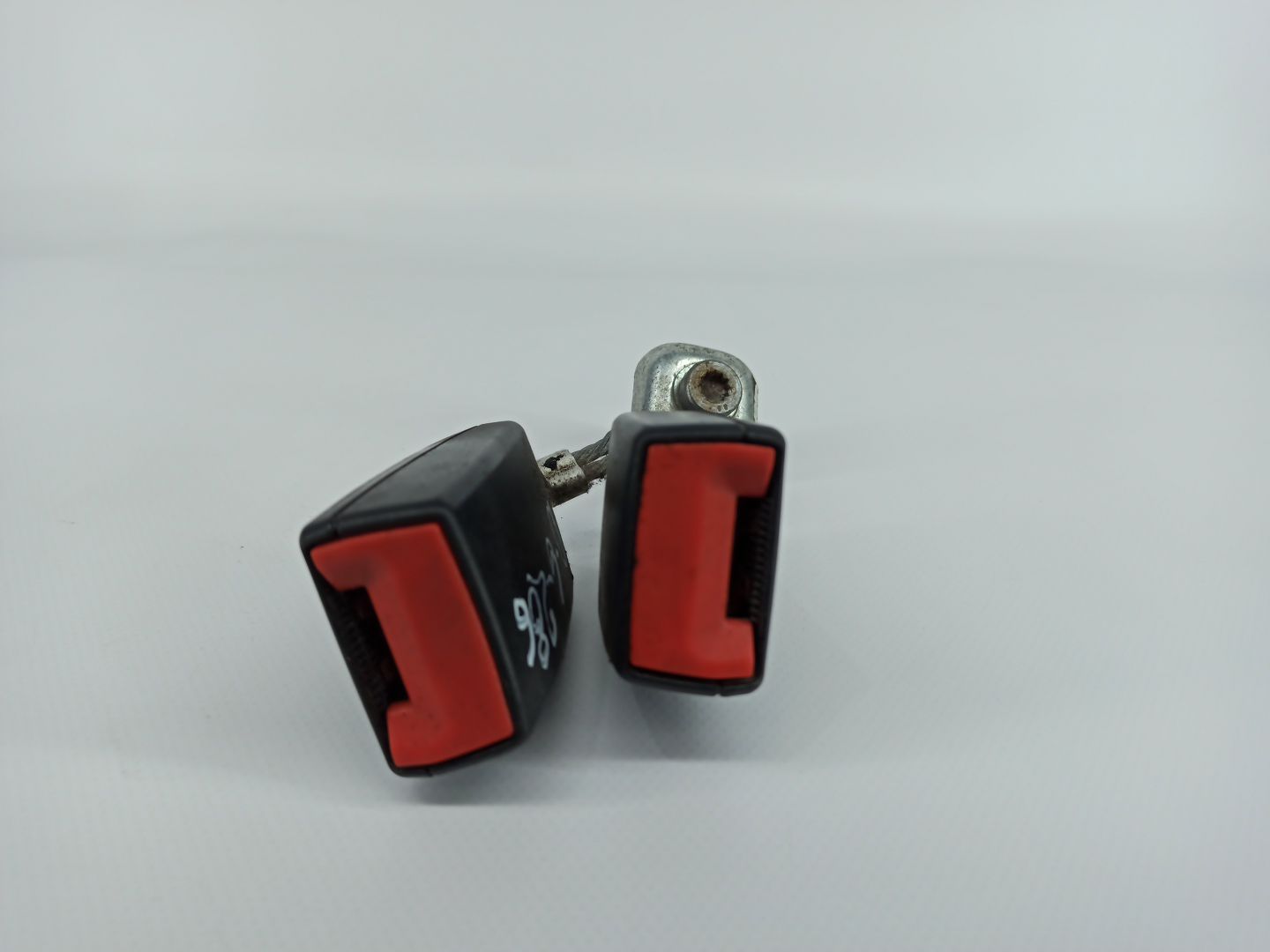 Fibbia cintura posteriore sinistra VOLKSWAGEN Golf VI Variant (AJ5) Imagem-1