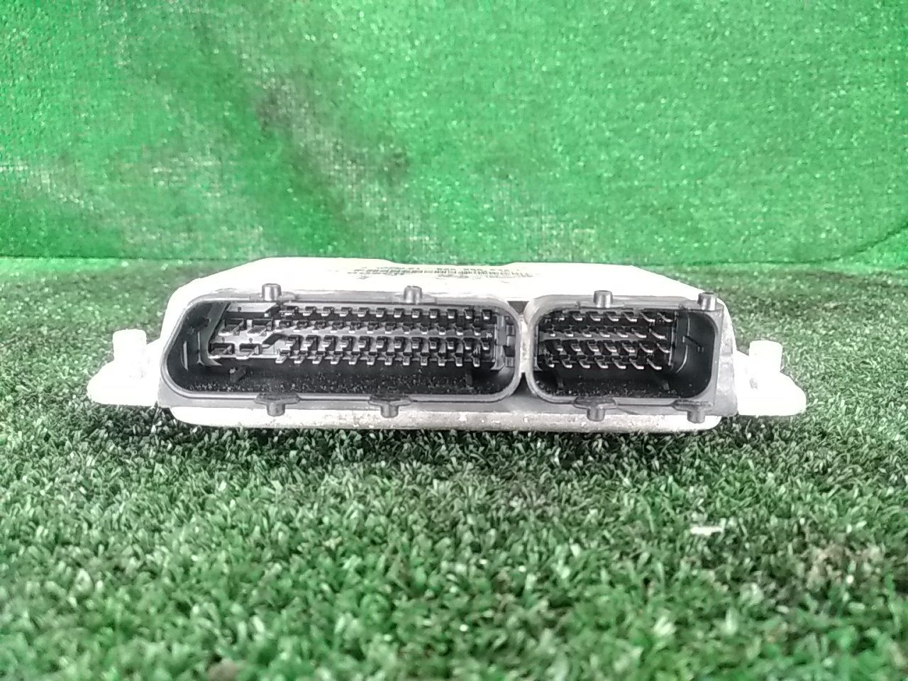 Centralita motor / ECU VOLKSWAGEN Golf IV (1J1) Imagem-1