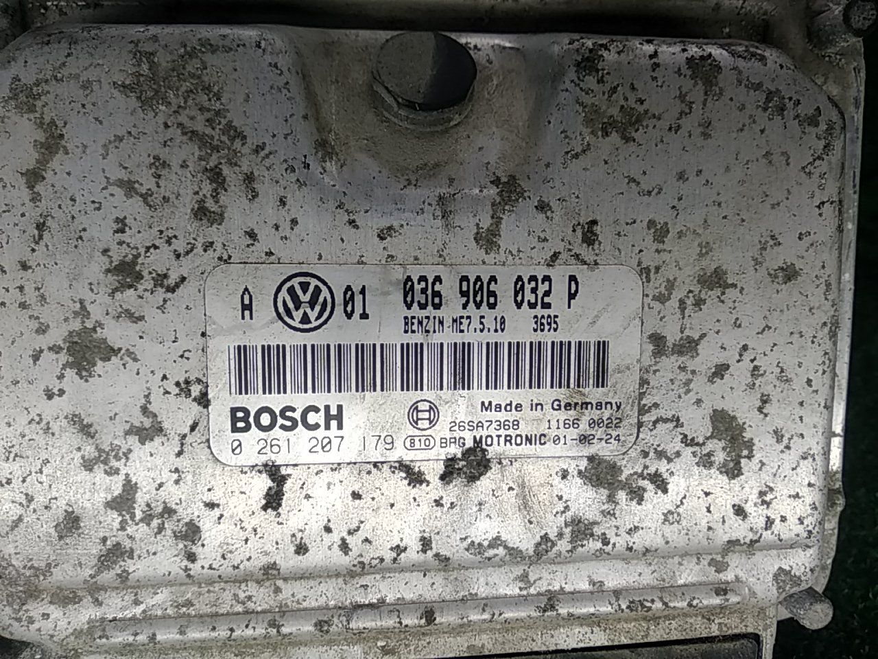 Centralita motor / ECU VOLKSWAGEN Golf IV (1J1) Imagem-2