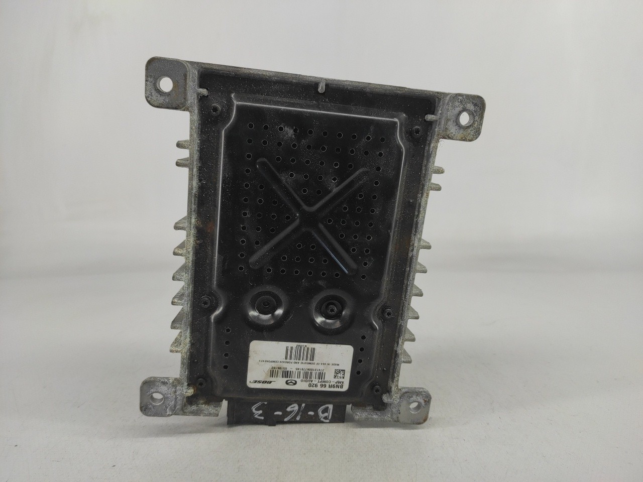 Amplificatore Altoparlanti MAZDA 3 (BK) Imagem-1