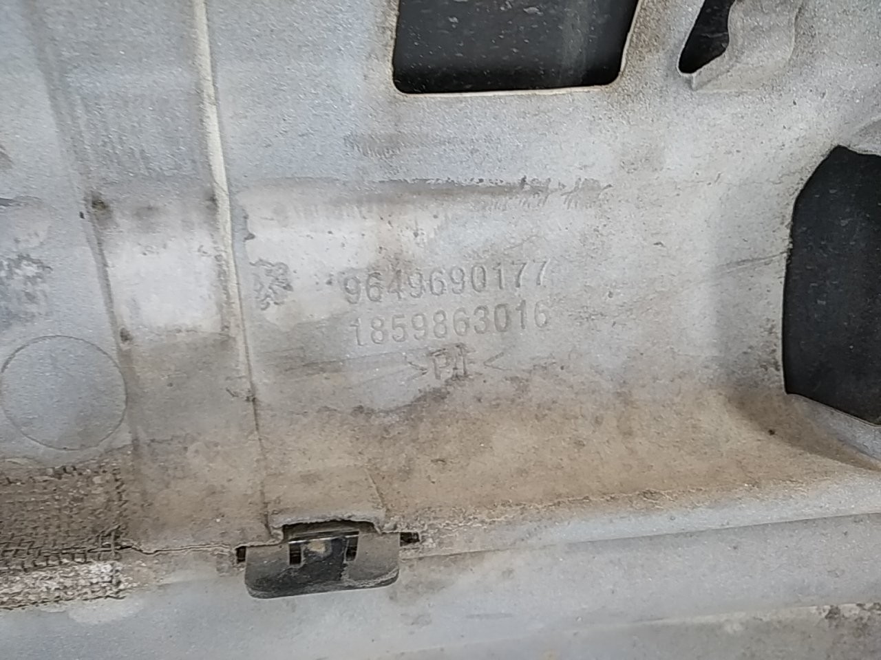 Parachoques Trasero PEUGEOT 207 (WA_, WC_) Imagem-9