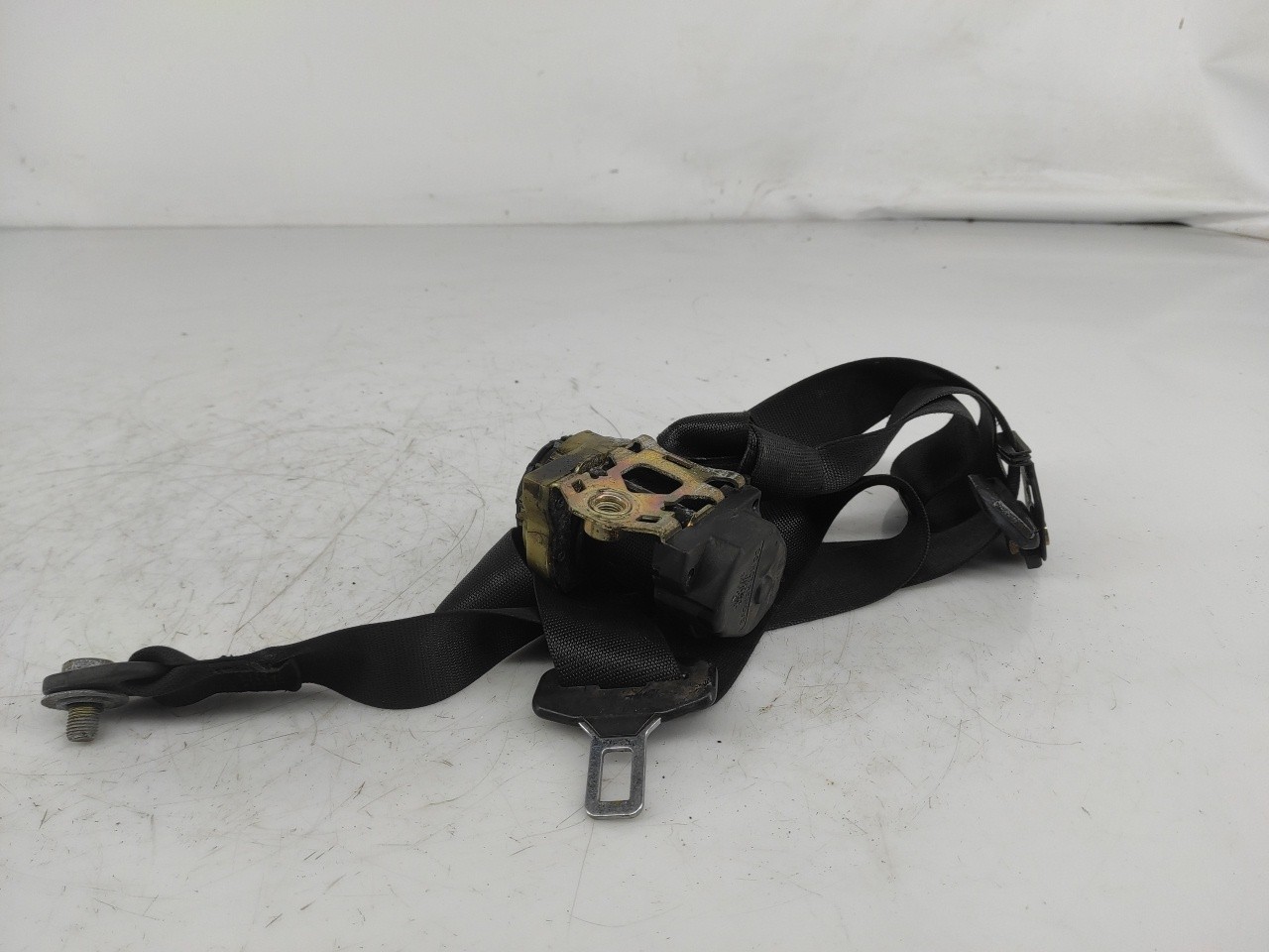 Cinto frente esquerdo MERCEDES-BENZ Classe C (W202) Imagem-3