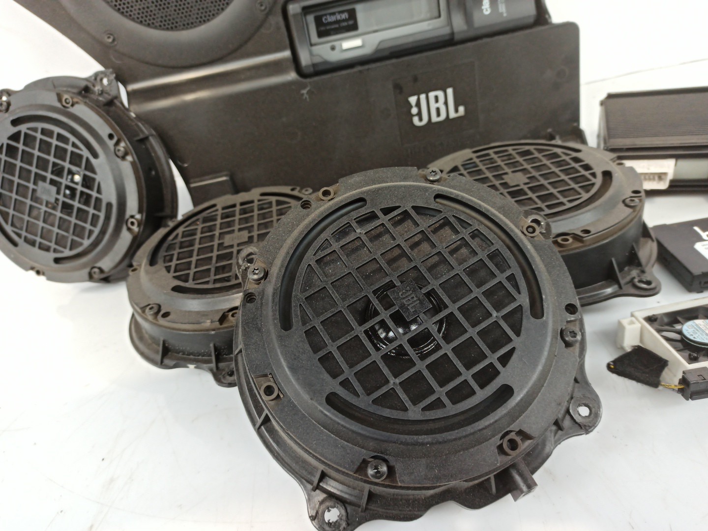 Amplificador de Altavoz PEUGEOT 407 (6D_) Imagem-2