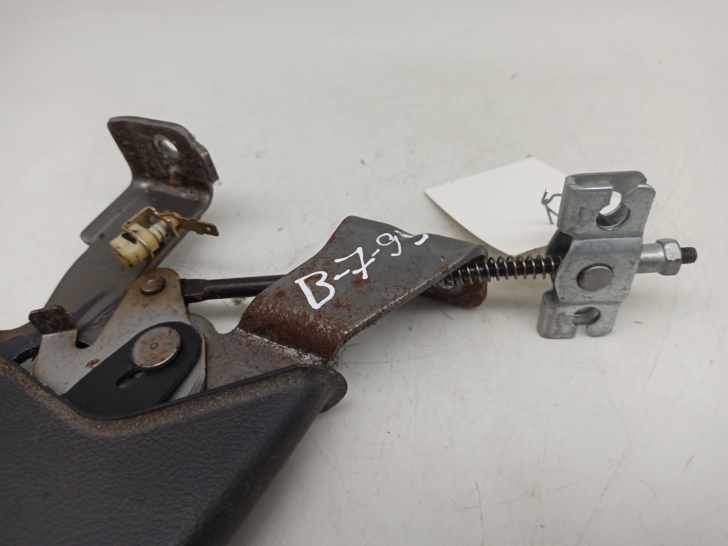 Freno de mano / estacionamento  HONDA Accord VII Sedan (CL_, CN_) Imagem-4