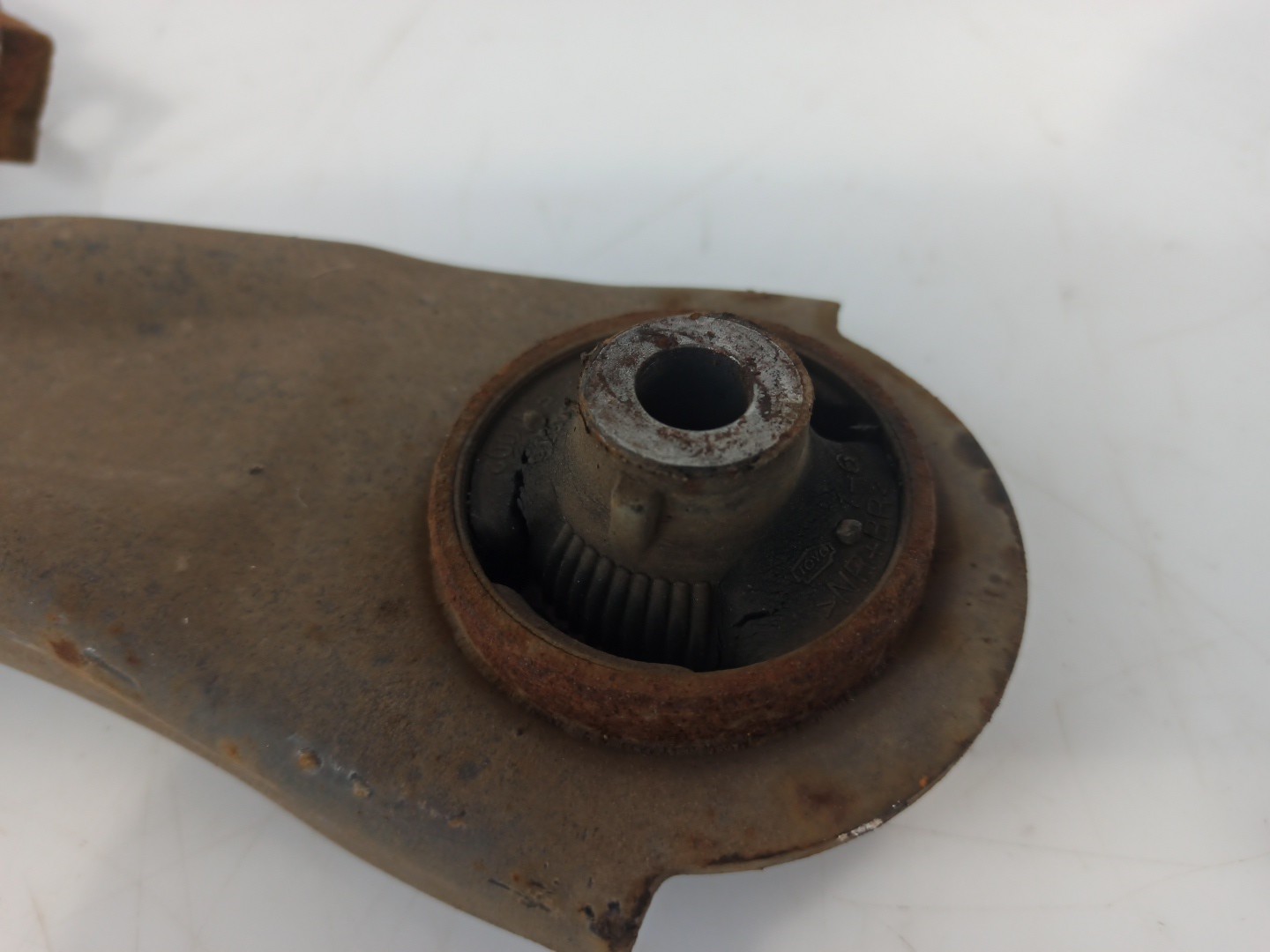 Braço de suspensão frente esquerdo NISSAN Qashqai/Qashqai+2 I (J10, JJ10) Imagem-2