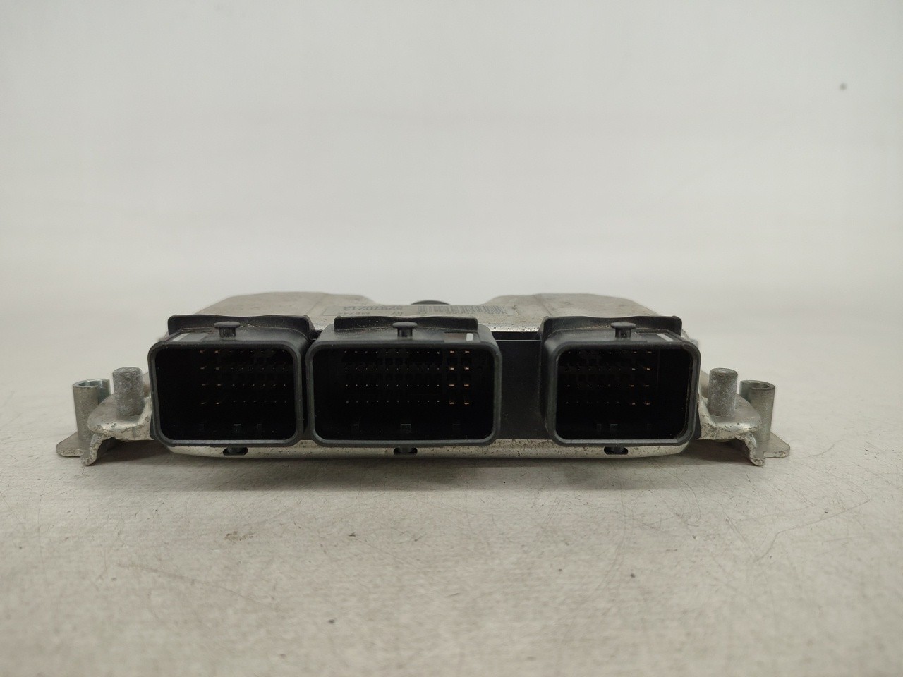 Engine control unit / ECU PEUGEOT 307 Break (3E) Imagem-2