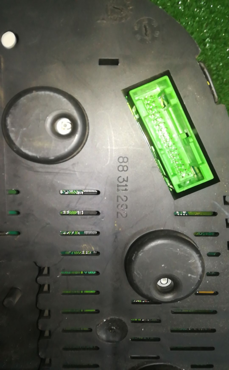 Quadrante / Cuadro de instrumentos SEAT Ibiza II (6K1) Imagem-2