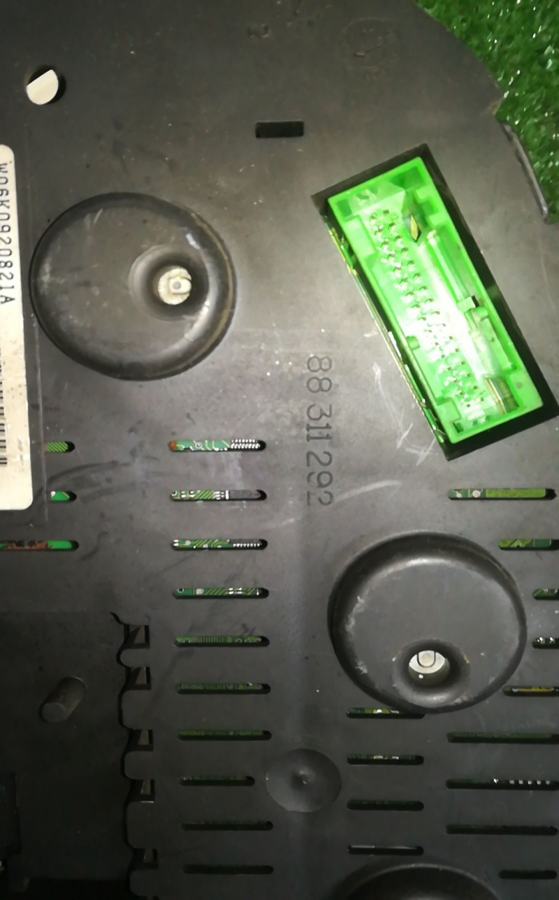 Quadrante / Cuadro de instrumentos SEAT Ibiza II (6K1) Imagem-2