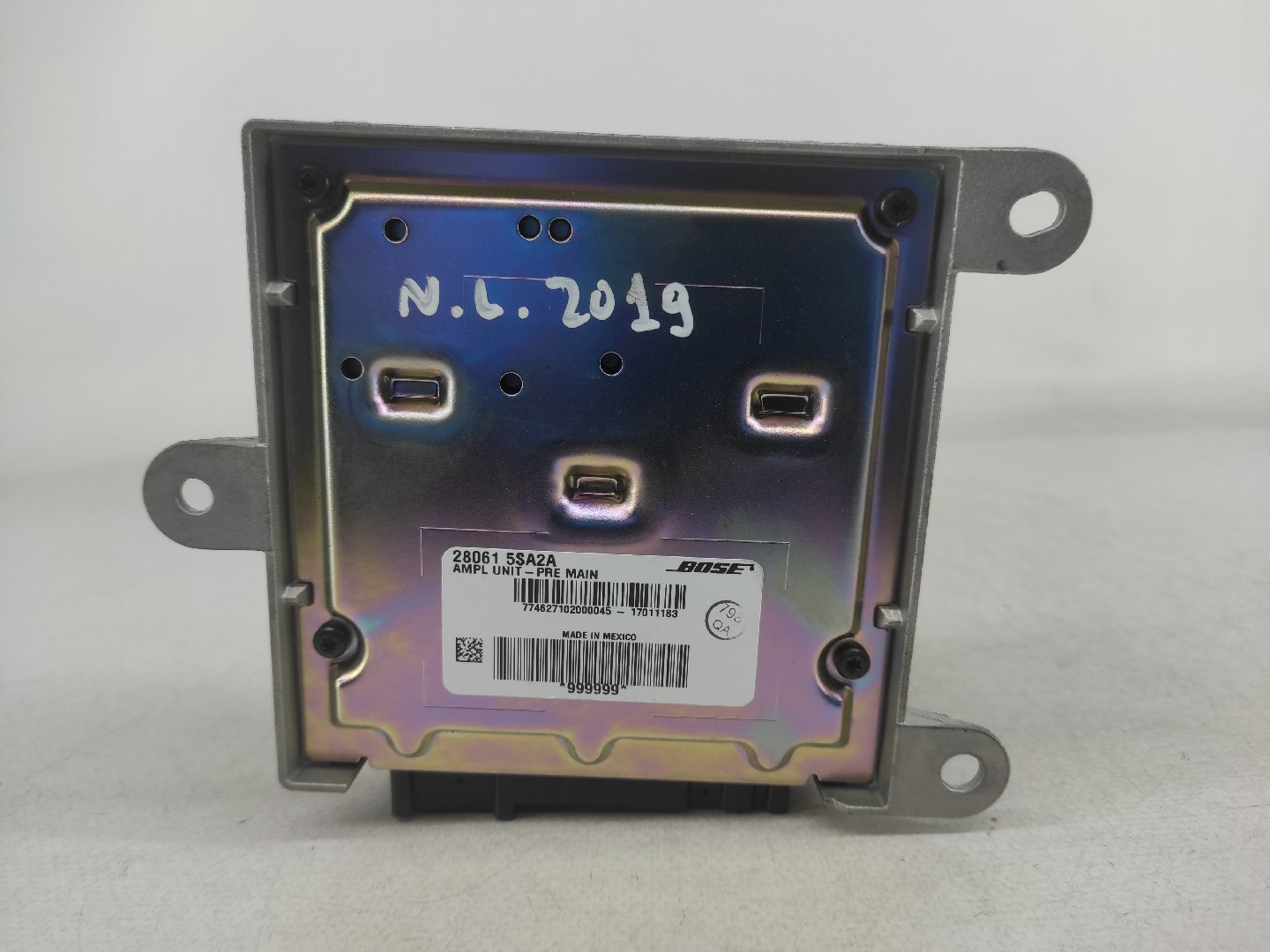 Amplificatore Altoparlanti NISSAN Leaf EV (ZE1) Imagem-1