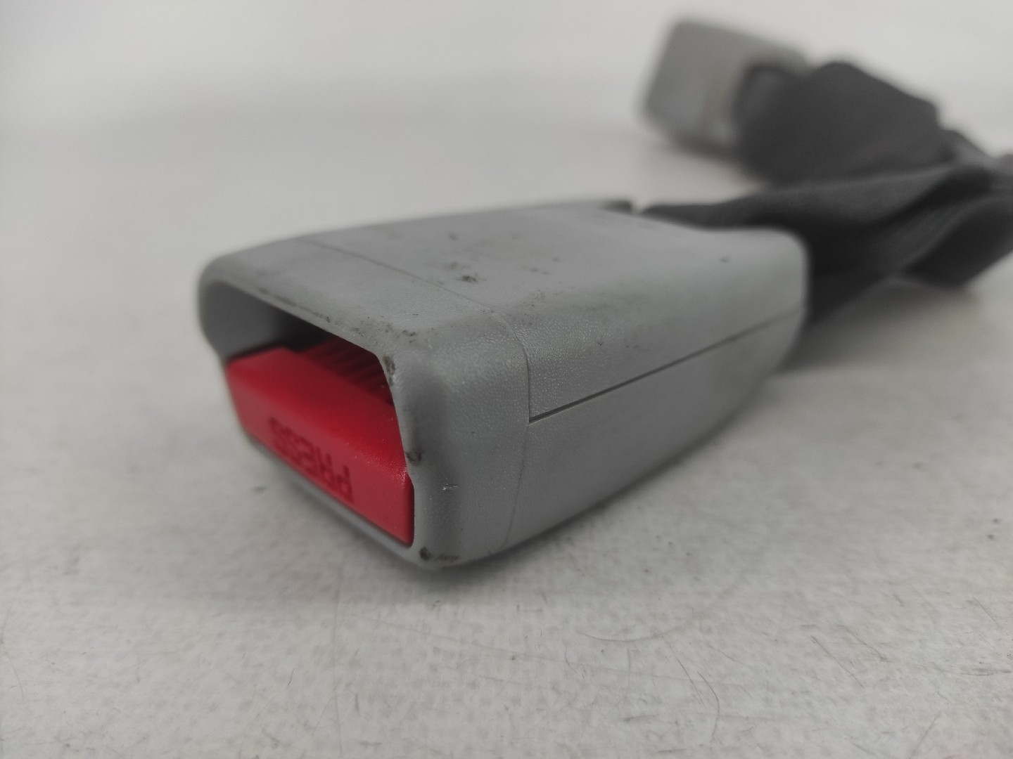 Fibbia cintura posteriore sinistra LEXUS IS II (GSE2_, ALE2_, USE2_) Imagem-2