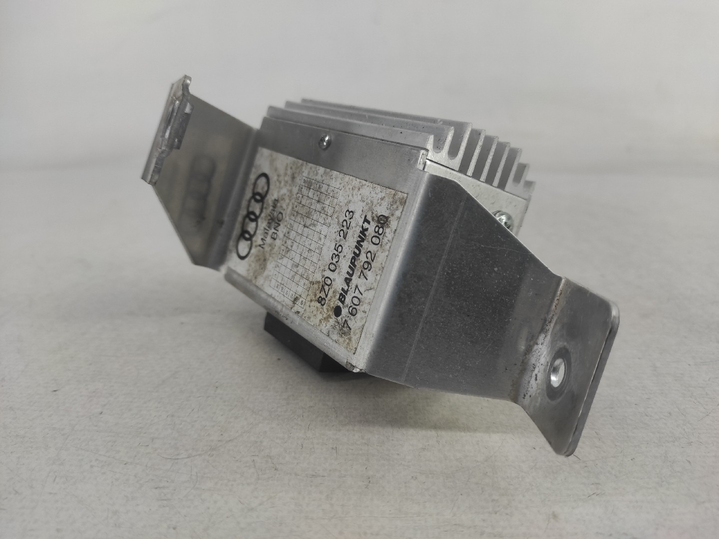 Amplificatore Altoparlanti AUDI A2 (8Z0) Imagem-3