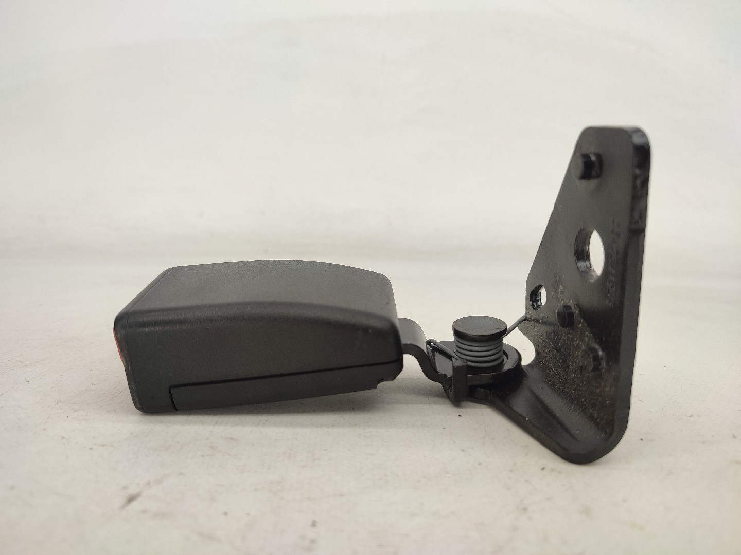 Fibbia cintura posteriore sinistra PEUGEOT 2008 I (CU_) Imagem-1