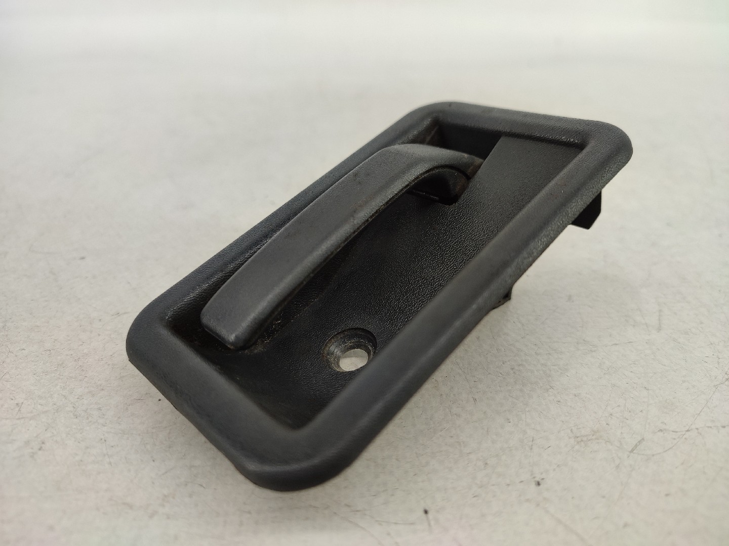 Left front interior door handle RENAULT Clio I (B/C57_, 5/357_) Imagem-3