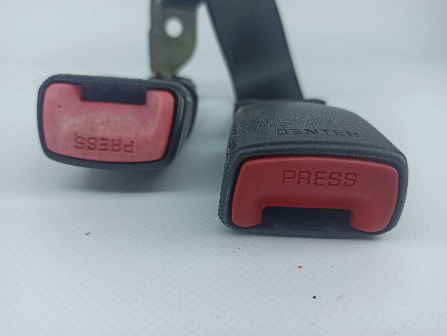 Fibbia cintura posteriore sinistra TOYOTA Auris Hatchback (_E15_) Imagem-1