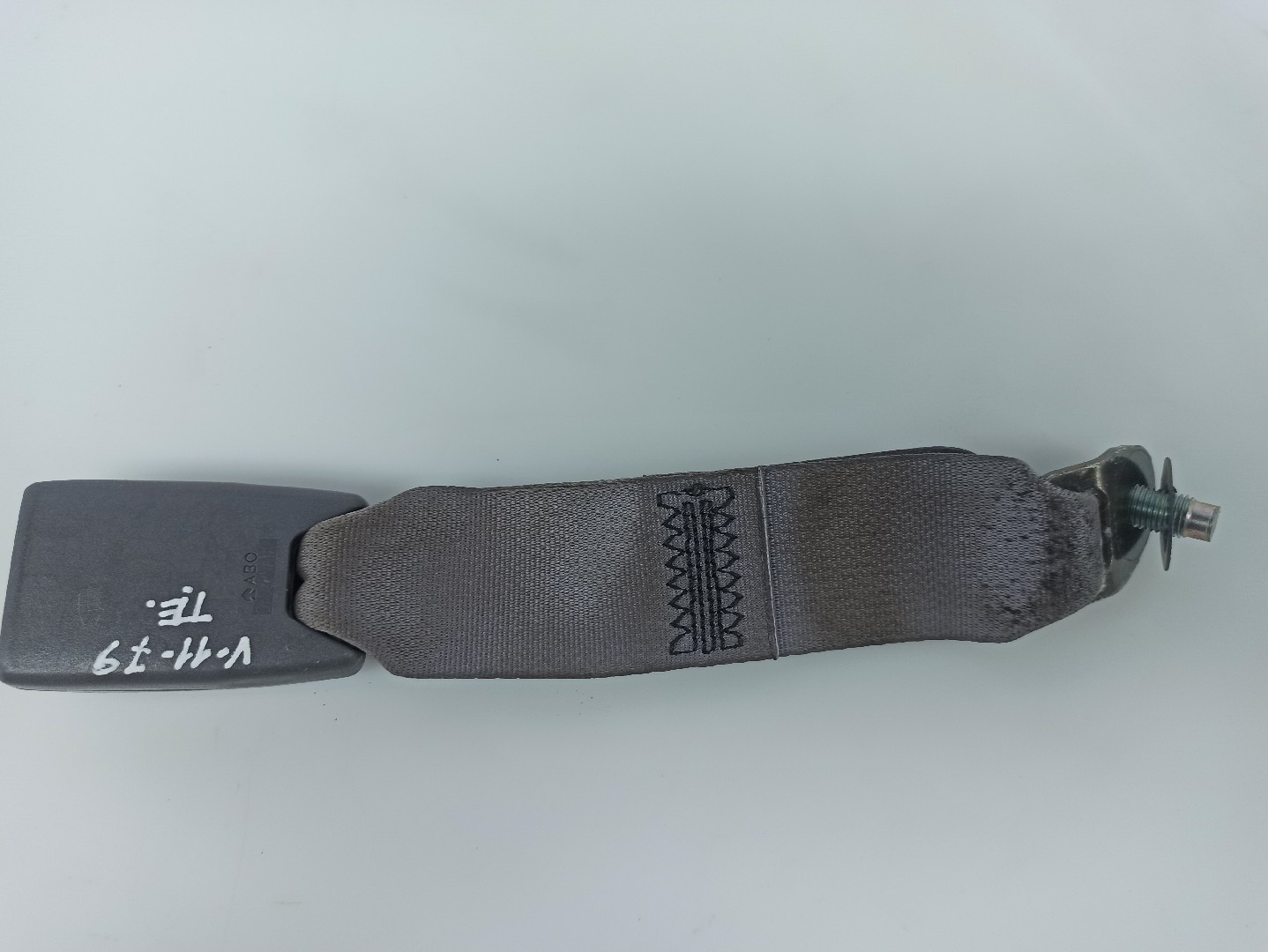 Fibbia cintura posteriore sinistra NISSAN Navara Pick Up Chassis (D22) Imagem-1