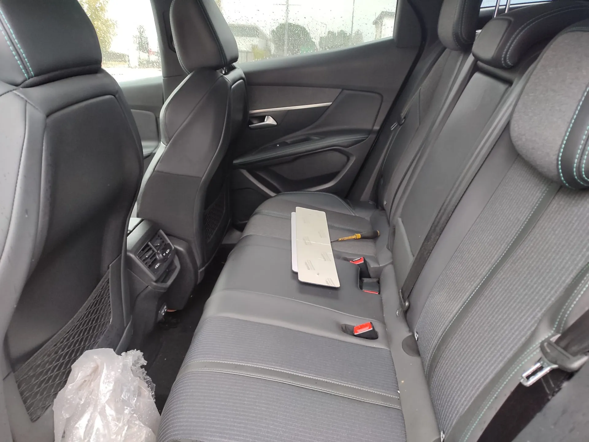 3008 II  PEUGEOT 3008 II (M_) Imagem-10