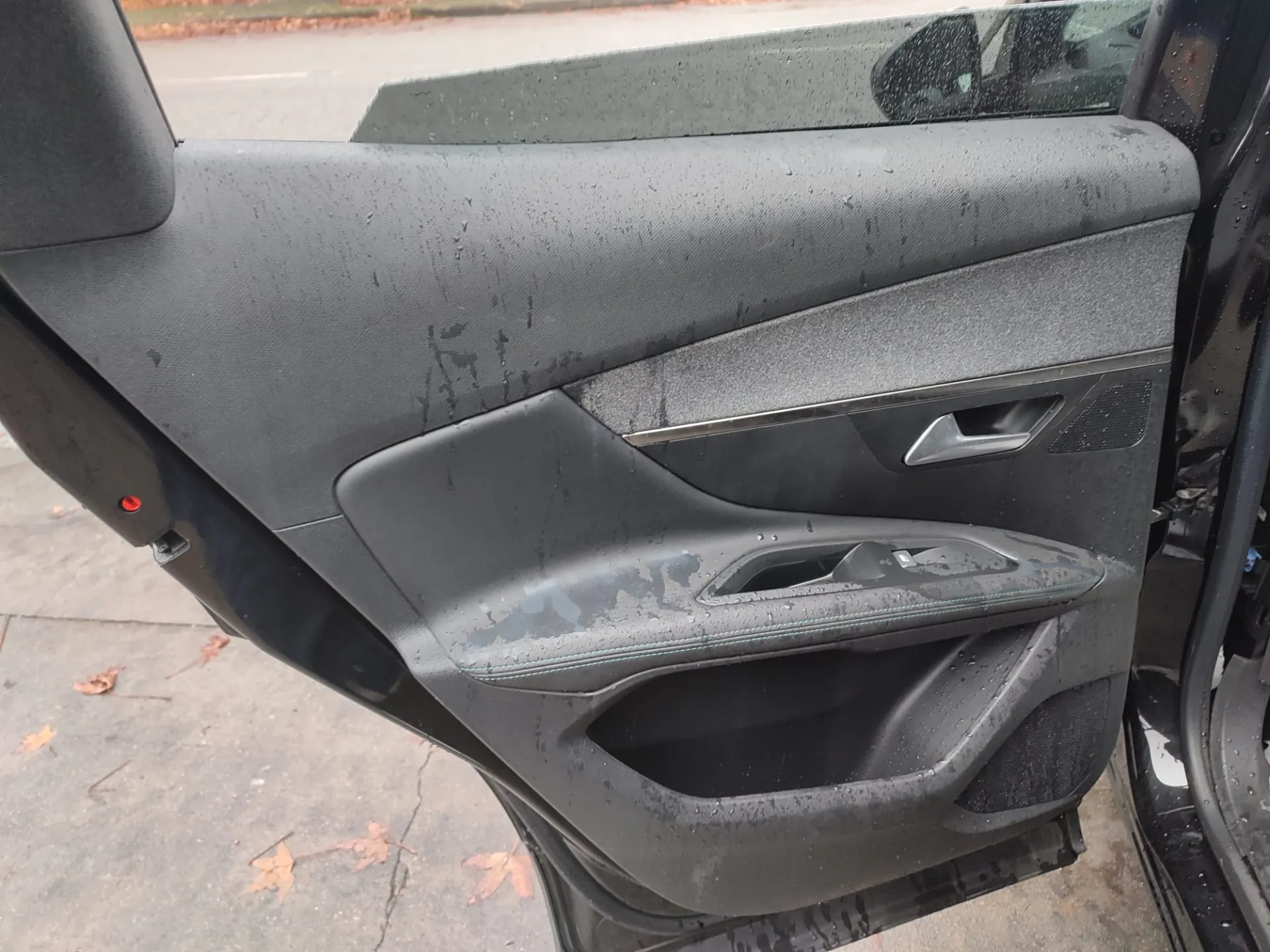 3008 II  PEUGEOT 3008 II (M_) Imagem-9