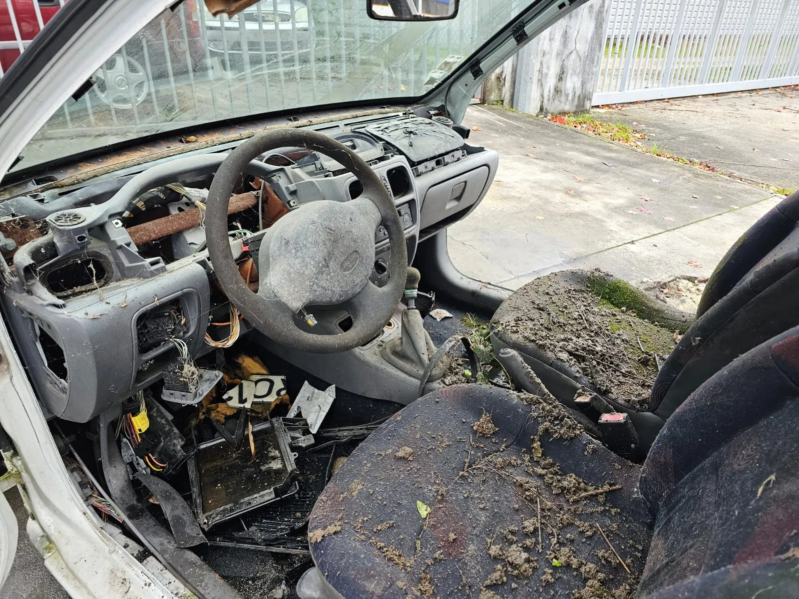 Clio II Société  RENAULT Clio II Société (SB0/1/2_) Imagem-9