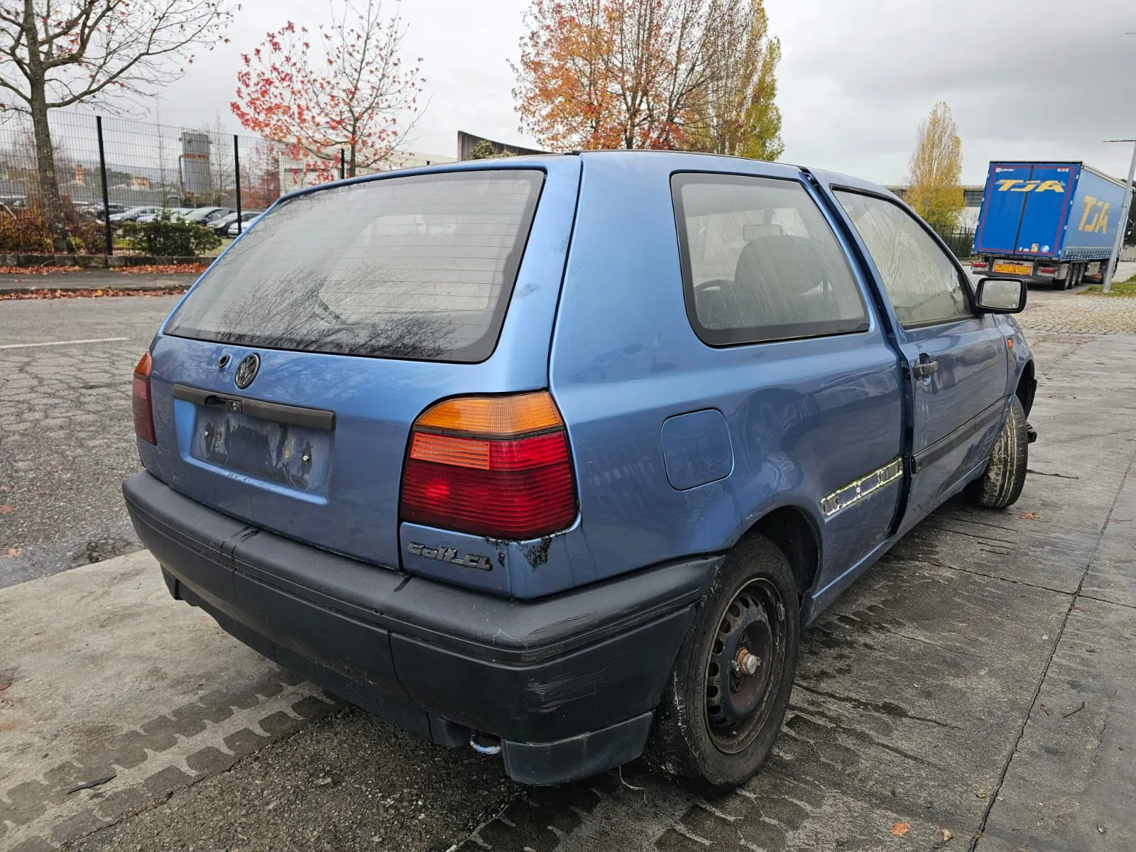 Golf III  VOLKSWAGEN Golf III (1H1) Imagem-3