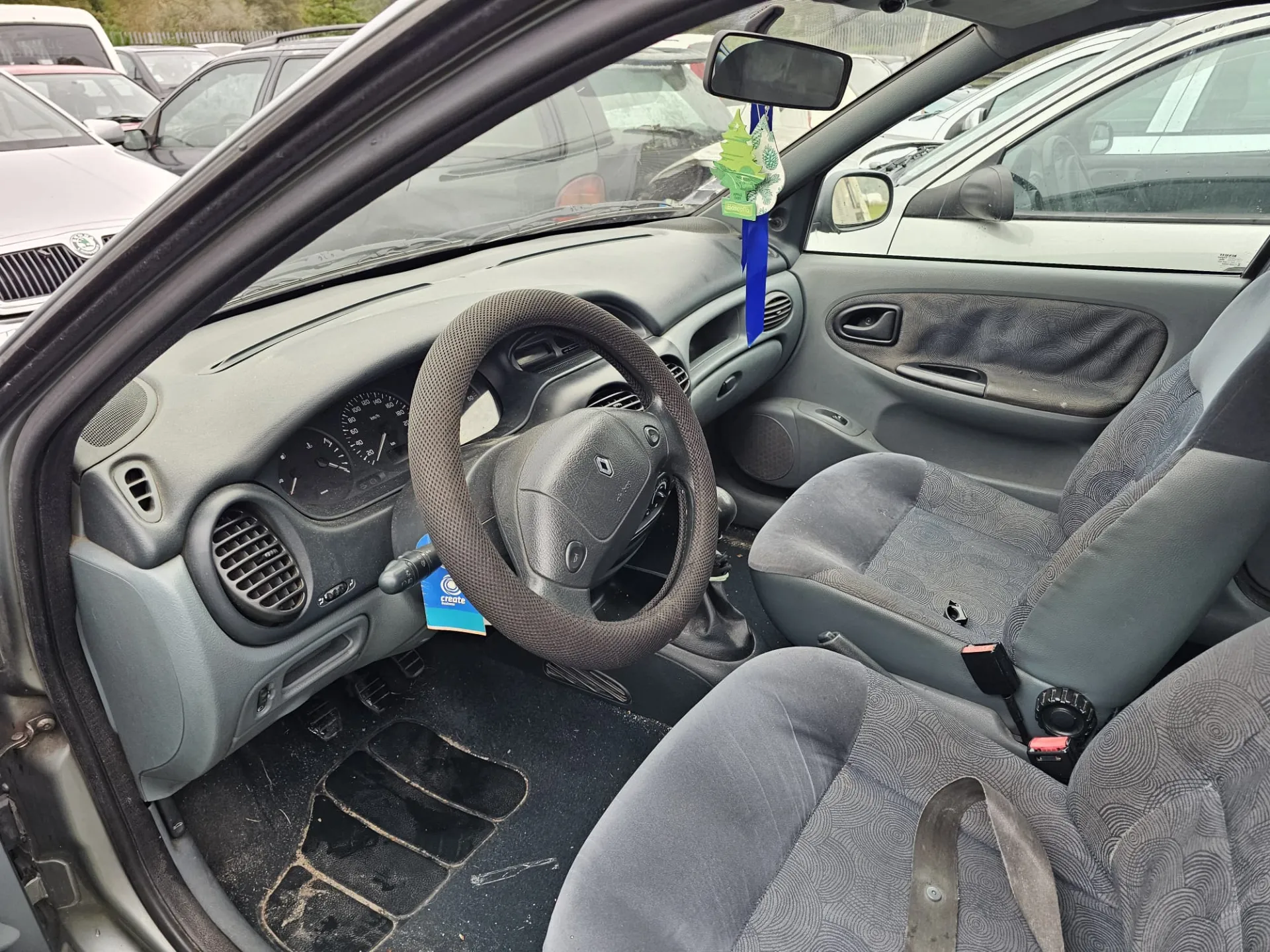 Megane I  RENAULT Megane I (BA0/1_) Imagem-4