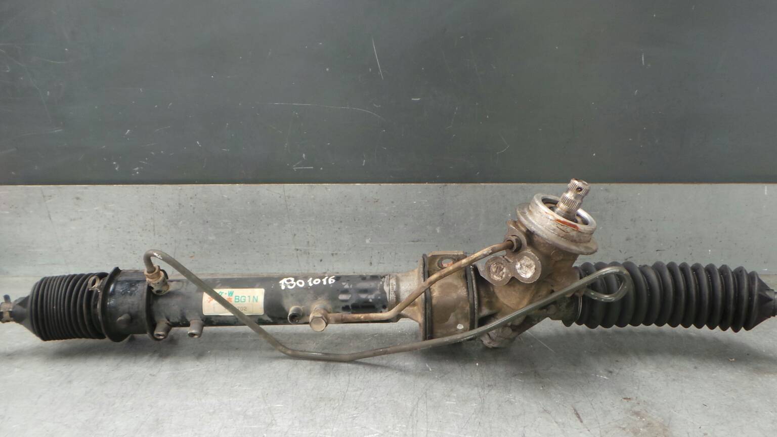 Caixa de direção MAZDA 323 F V (BA)