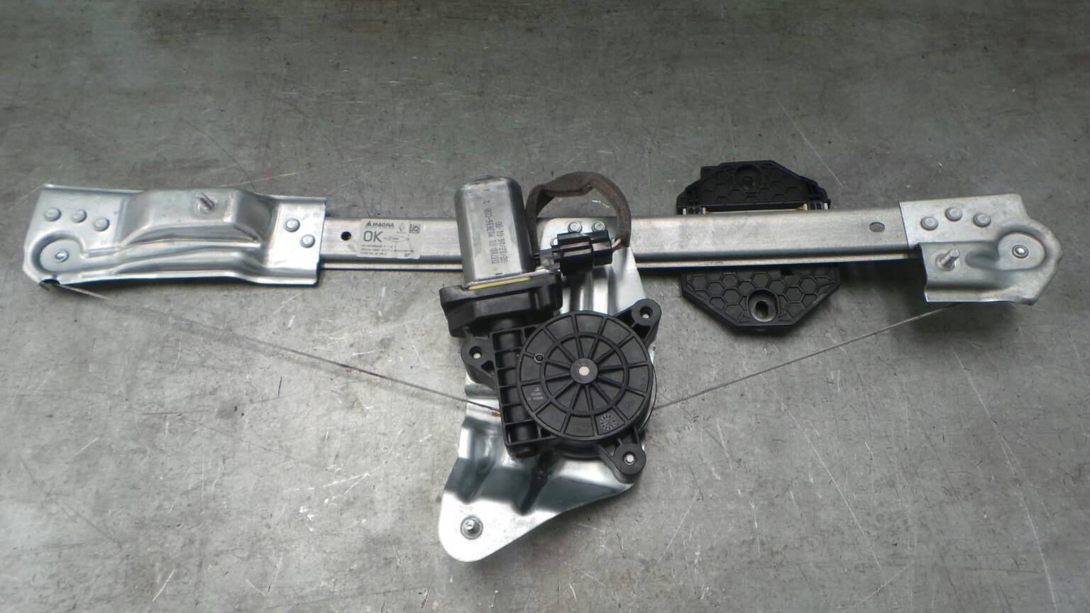 Right front window regulator DACIA Sandero II (5S_)