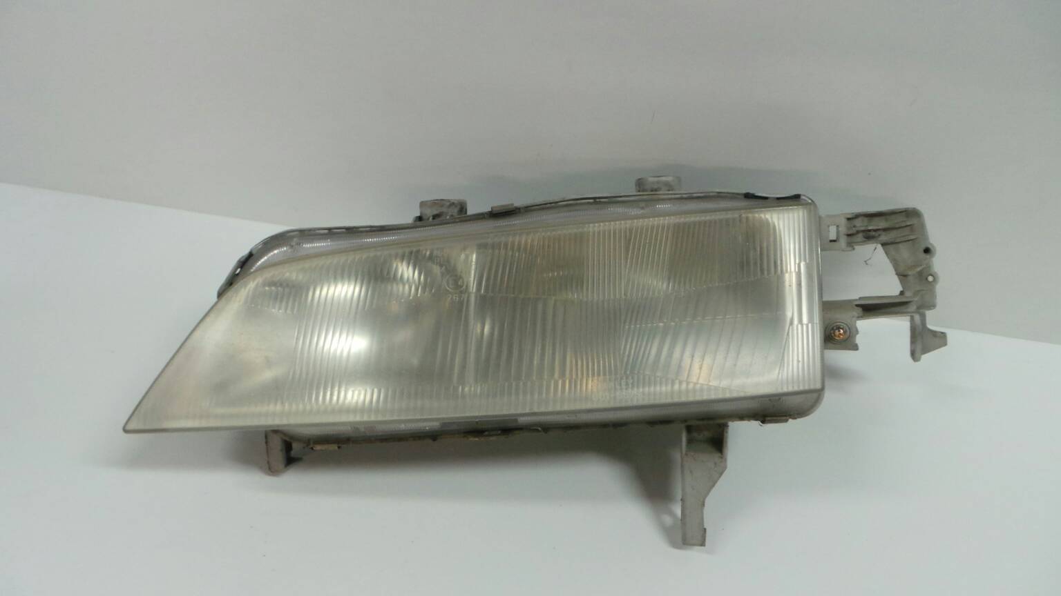 Ótica / farol esquerda HONDA Accord V Aerodeck (CE_)