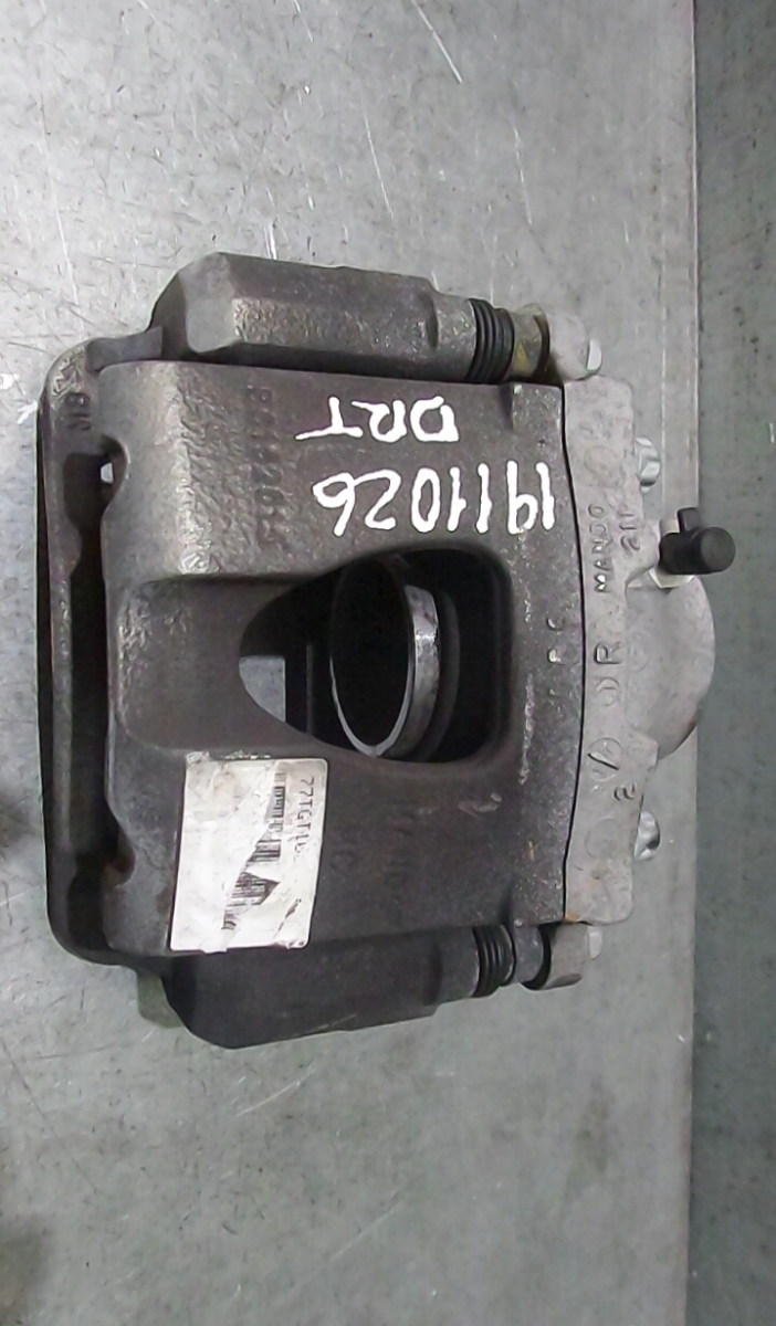 Bomba dos travões Frente Direita PEUGEOT 308 II