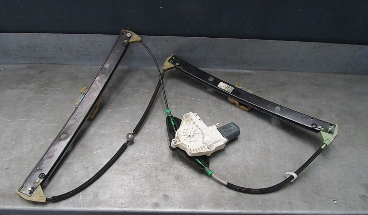 Elevador vidros frente esquerdo AUDI A4 Avant (8K5, B8)