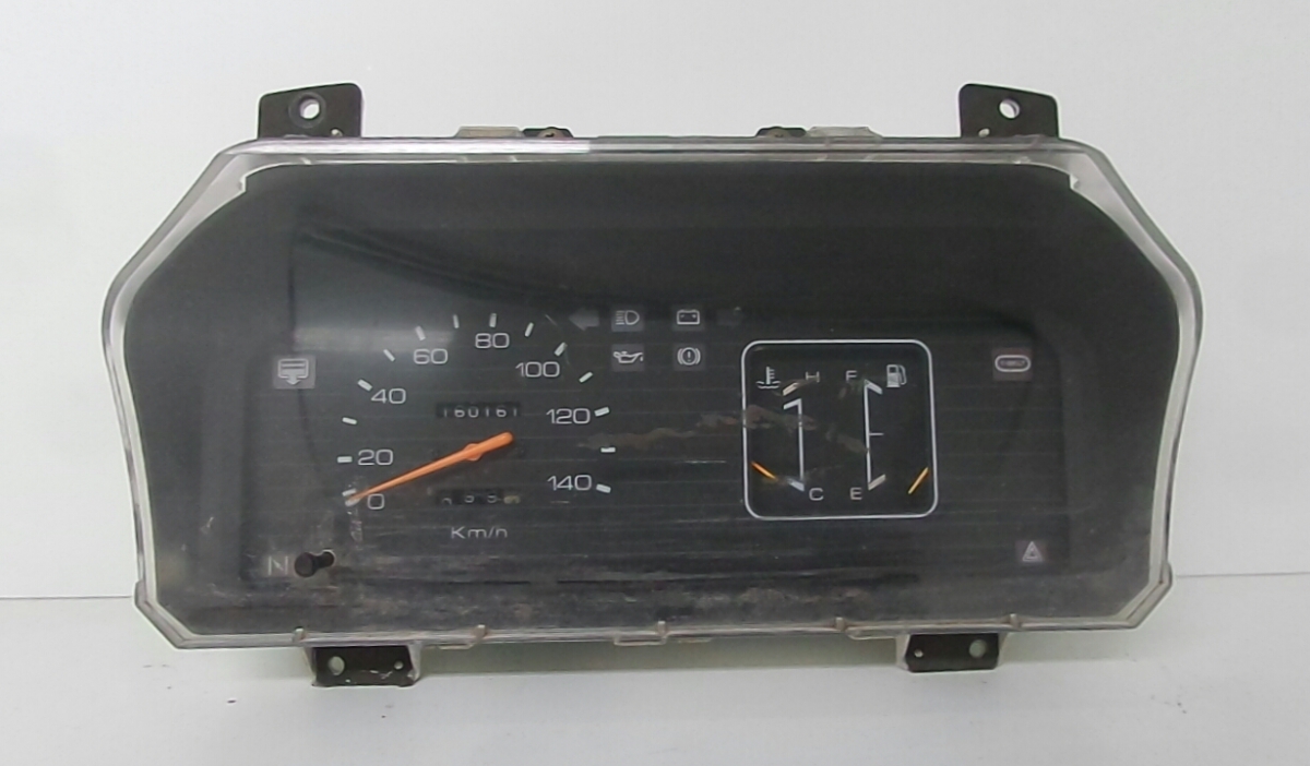 Quadrante / painel de instrumentos ISUZU KB