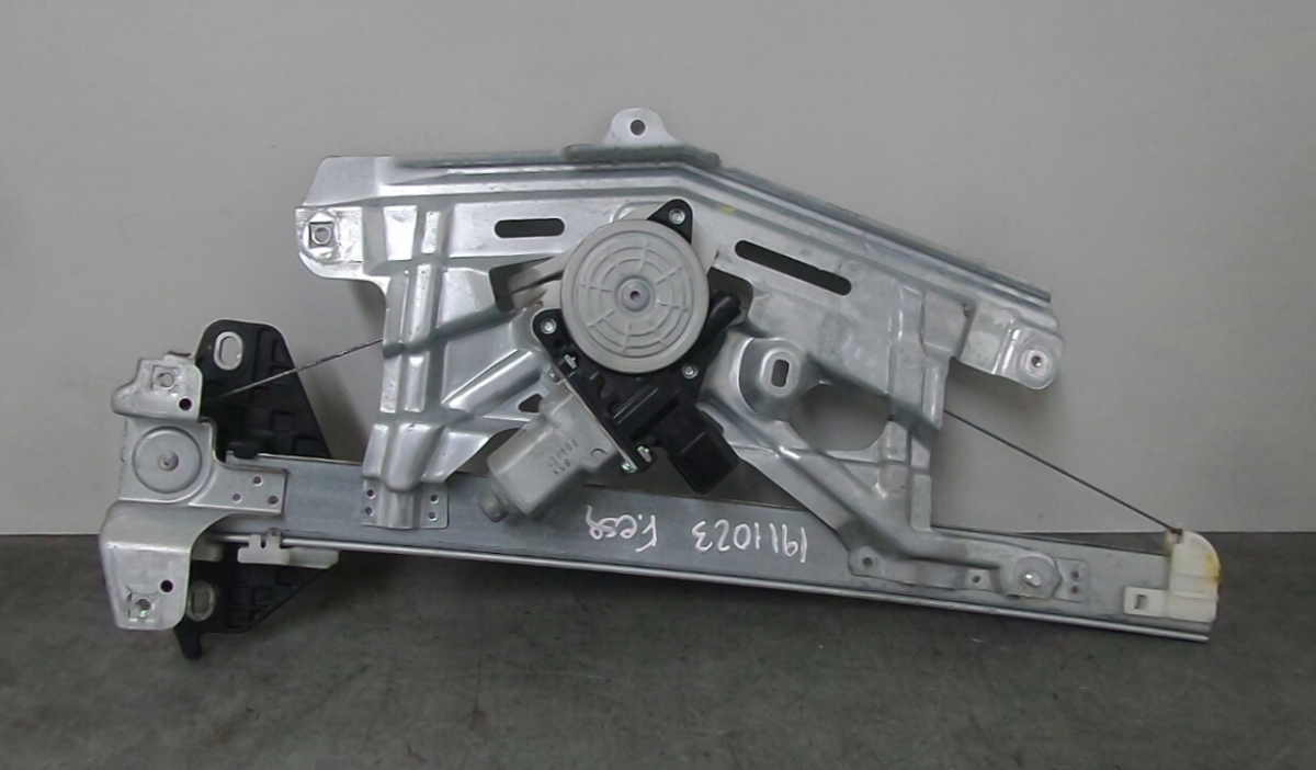 Elevador vidros frente esquerdo HONDA Civic VIII Hatchback (FN_, FK_)