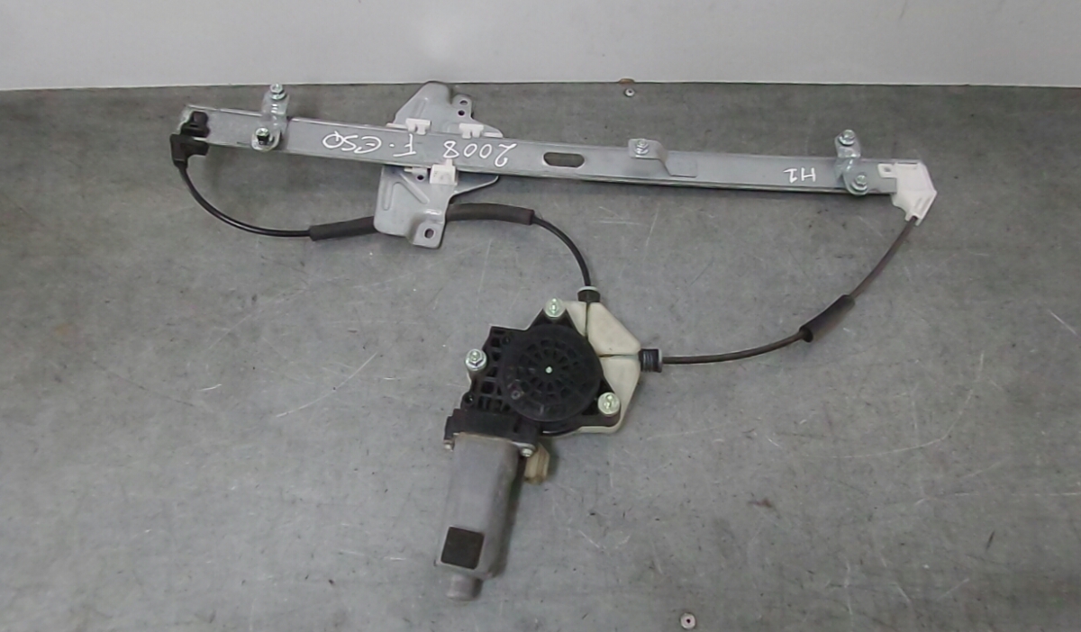 Left front window regulator HYUNDAI H-1 Combi (TQ)