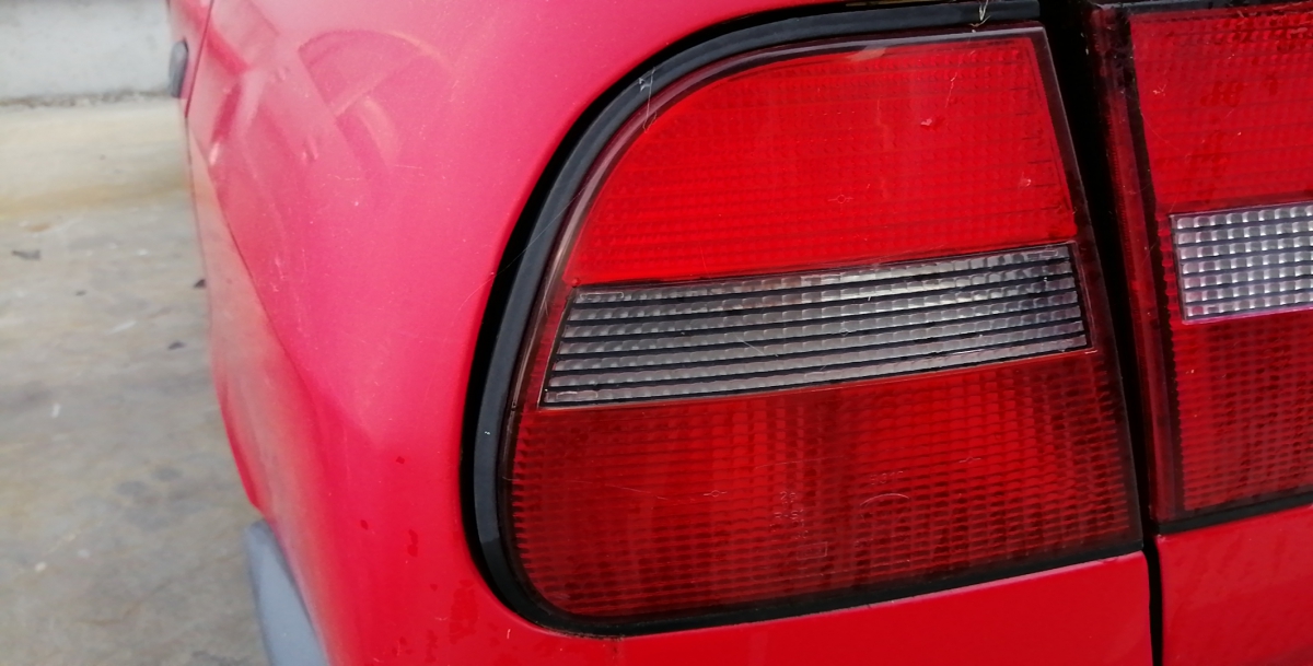 Farolim esquerdo LANCIA Delta II (836_)