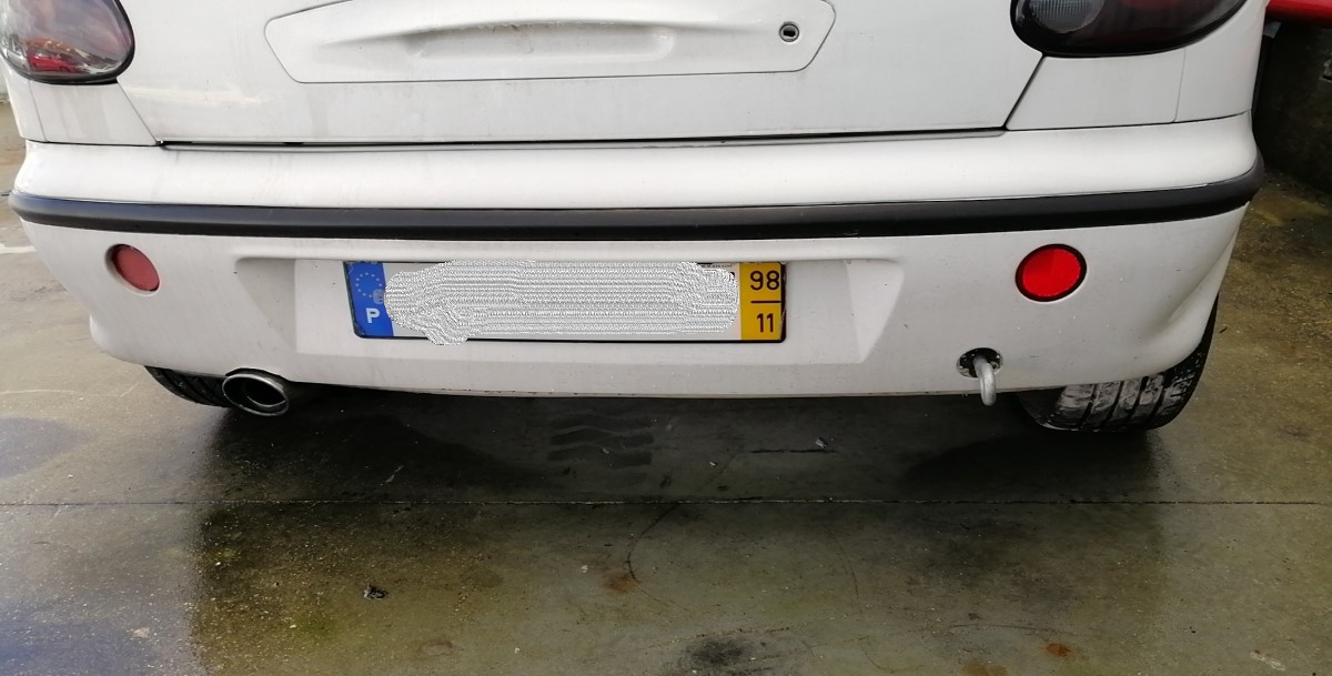 Pára-choques trás FIAT Bravo I (182_)