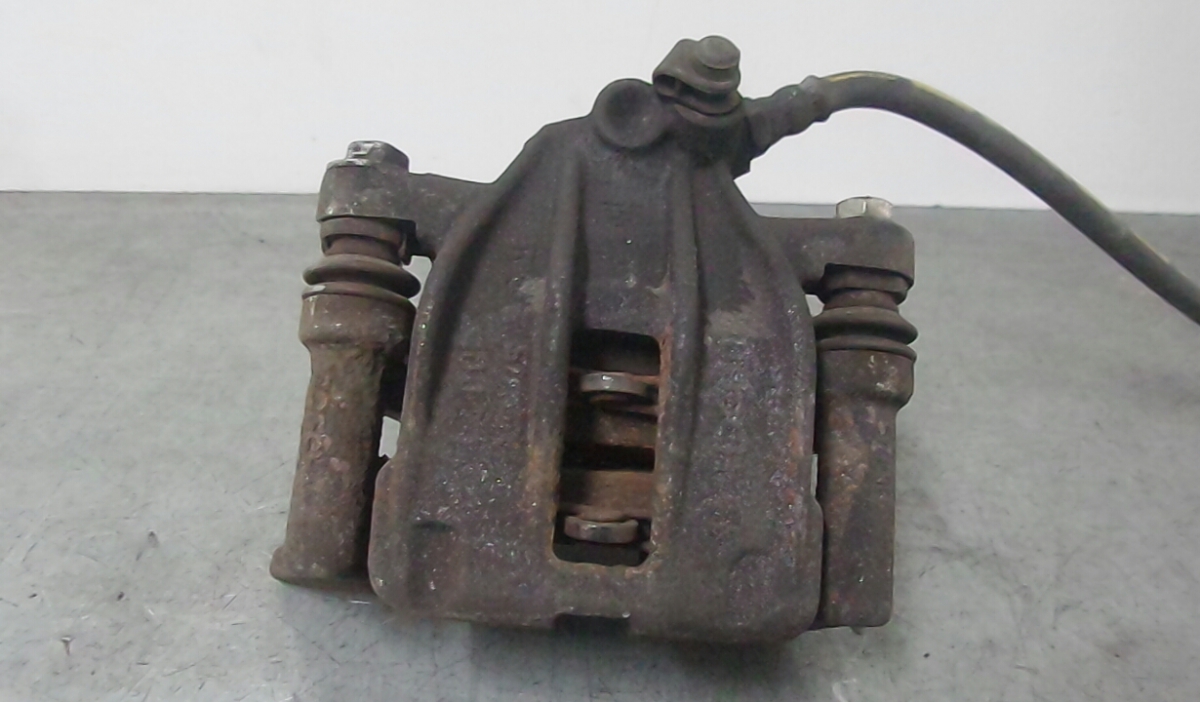 Bomba dos travões Frente Direita SMART City-Coupé (450)