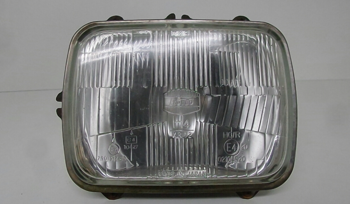 Ótica / farol esquerda MITSUBISHI L 300 III Chassis (P1_T)