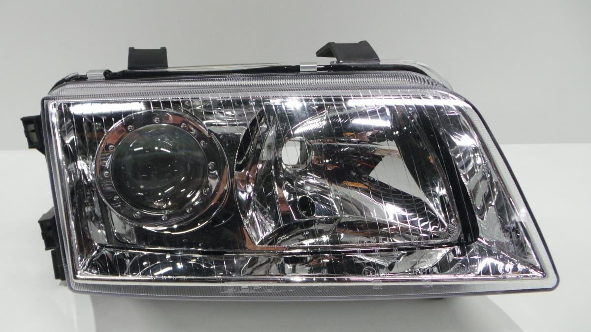Ótica / farol direita AUDI A4 (8D2, B5)