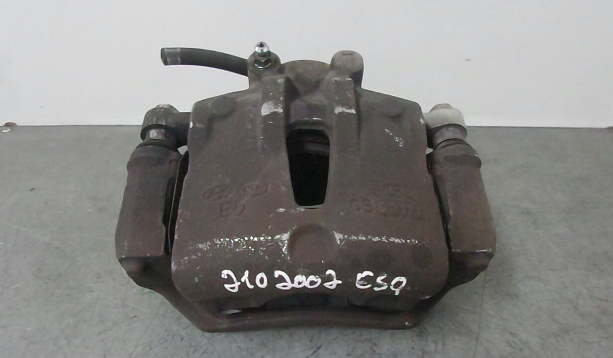 Bomba dos travões Frente Esquerda KIA Ceed (ED)