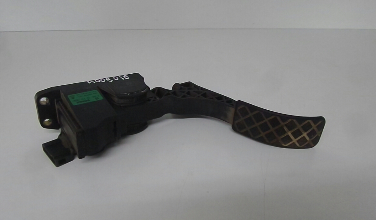 Accelerator Pedal SKODA Fabia I Hatchback (6Y2)