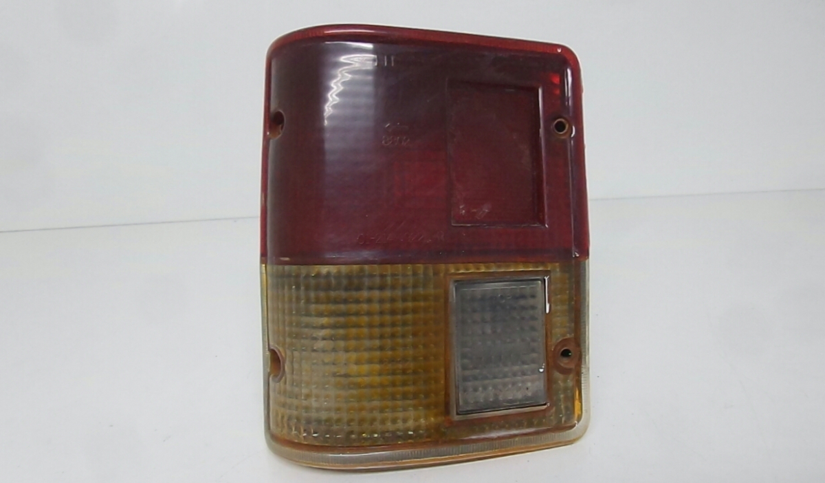 Farolim esquerdo MITSUBISHI Pajero I Canvas Top (L04_G)