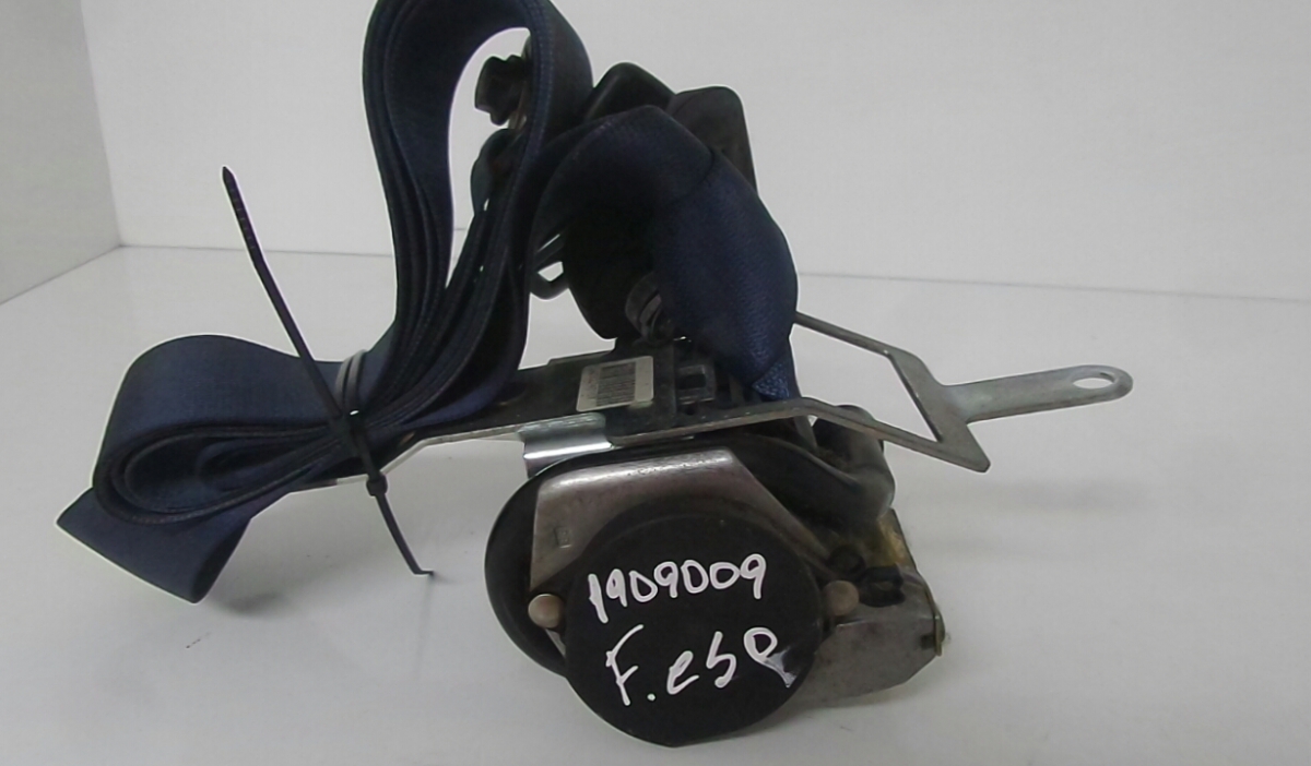 Pré-tensor cinto frente esquerdo OPEL Agila A (H00)