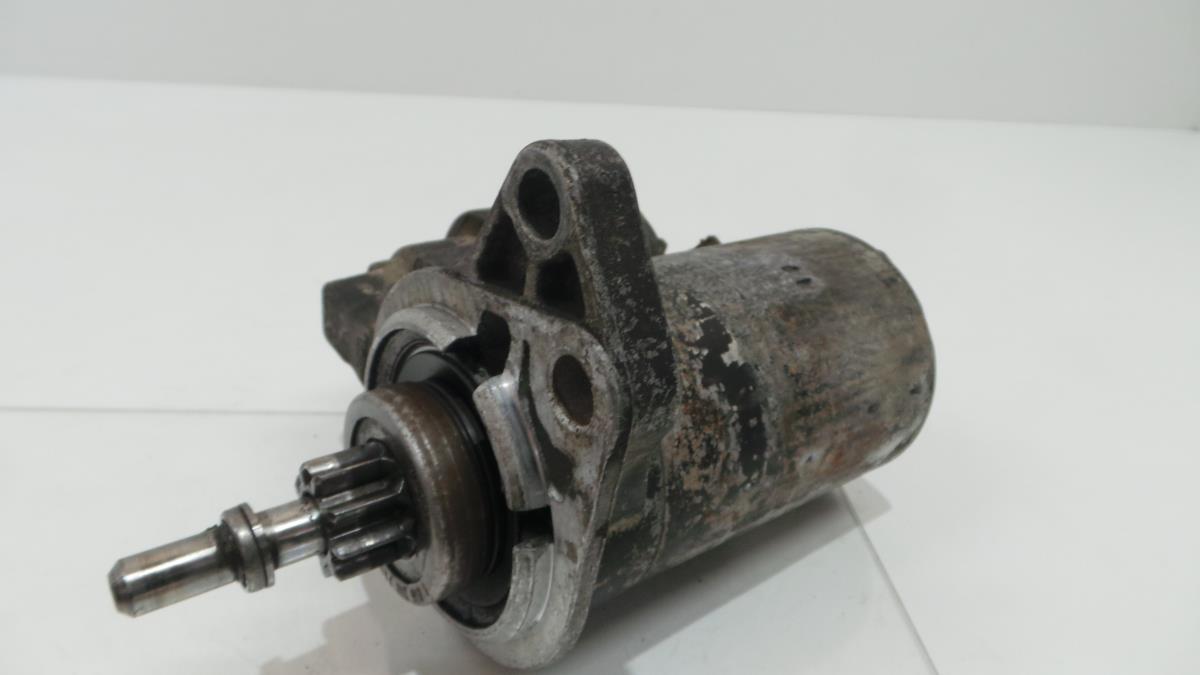 Starter Motor VOLKSWAGEN Golf III (1H1) Imagem-1