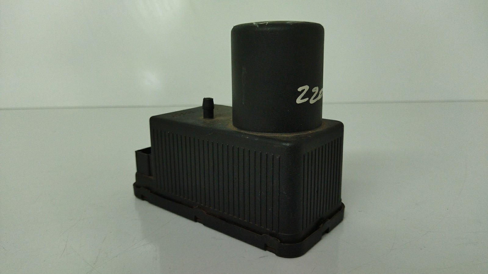 Compressor do fecho central MERCEDES-BENZ Classe C (W202) Imagem-0