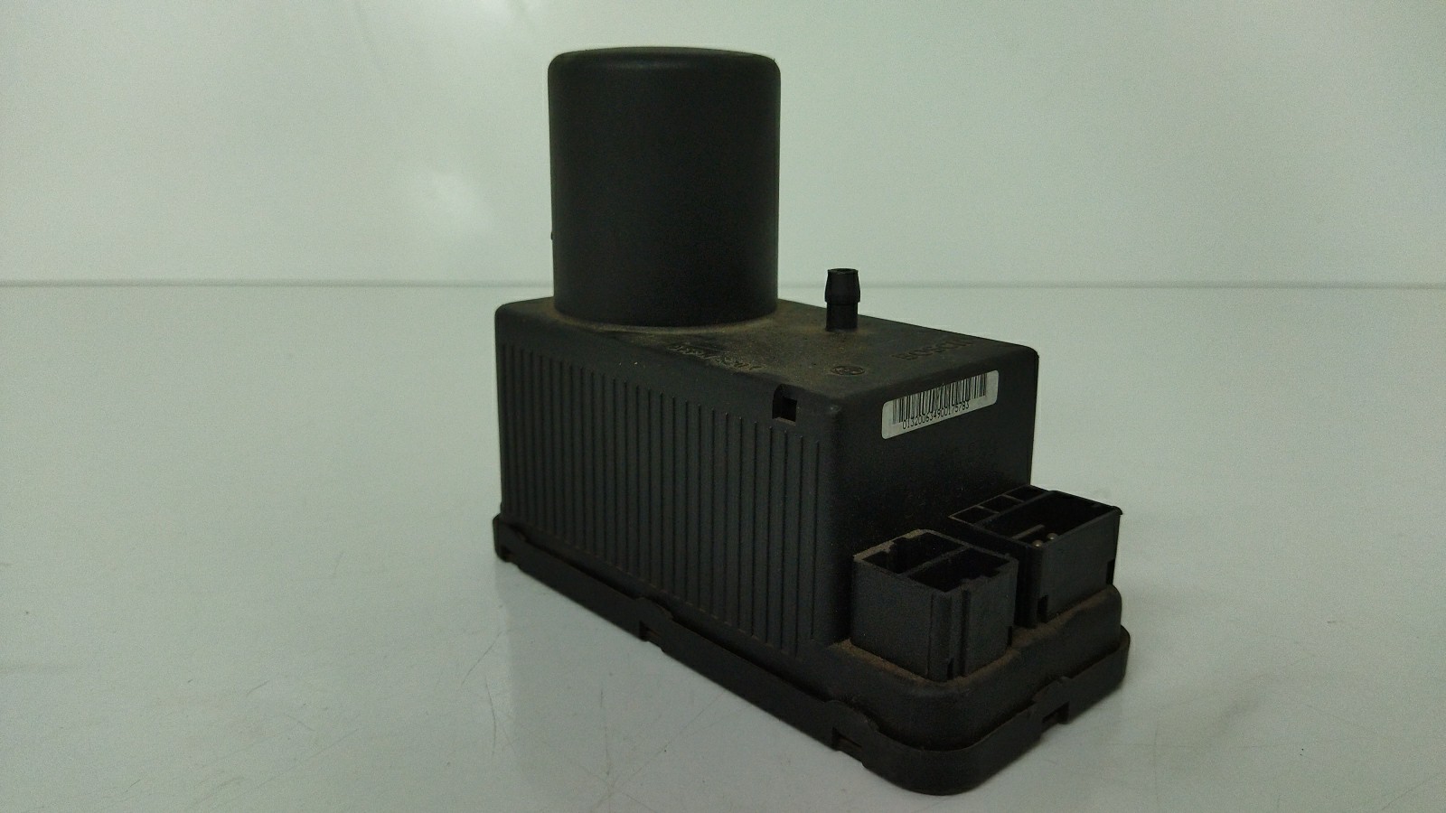 Compressor do fecho central MERCEDES-BENZ Classe C (W202) Imagem-1