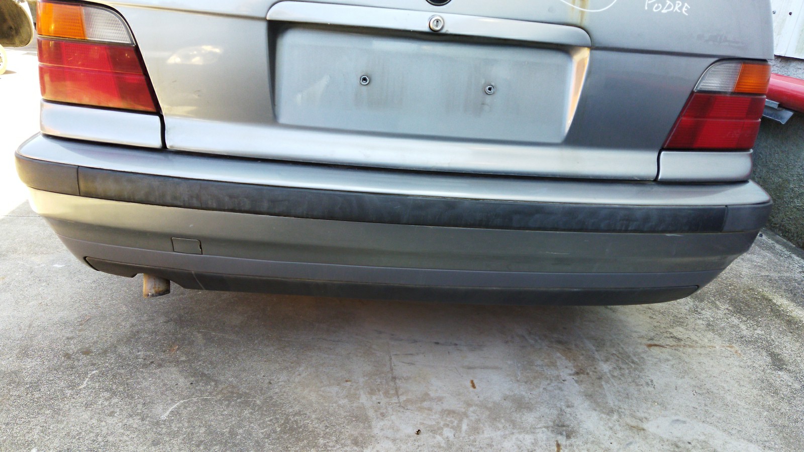 Pára-choques trás BMW 3 Touring (E36)