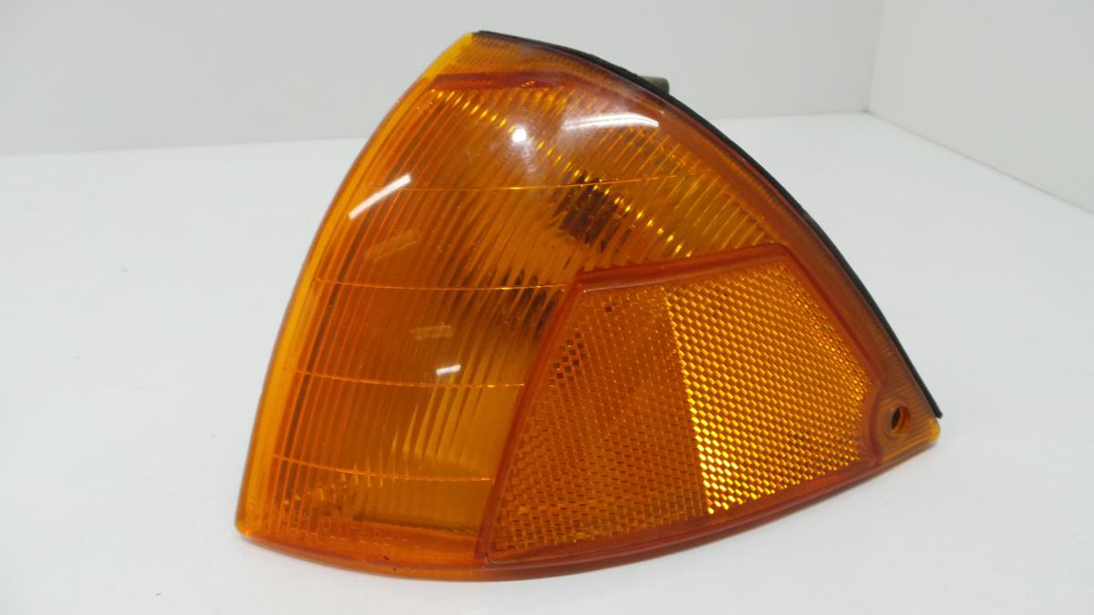 Pisca frente esquerdo GEO Metro