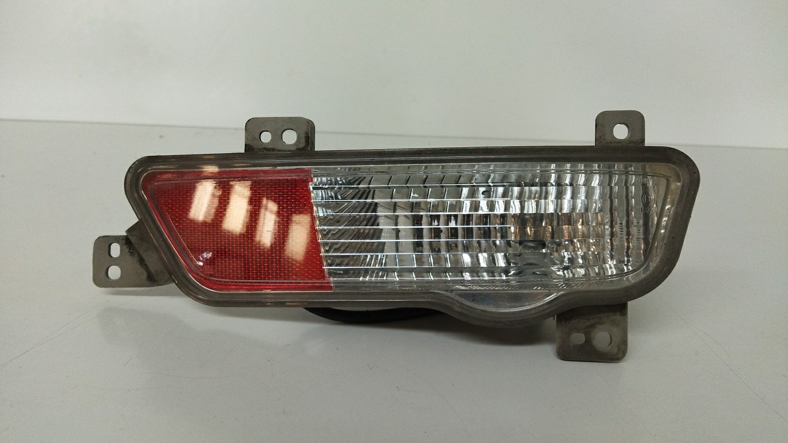 Luz da marcha atrás CHEVROLET Cruze (J300)